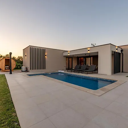 D Zadarvillas