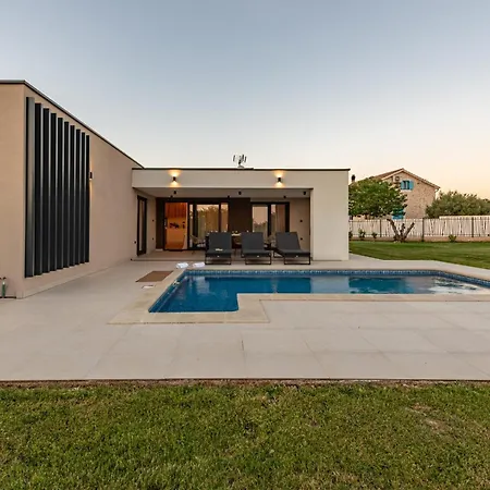 D Zadarvillas