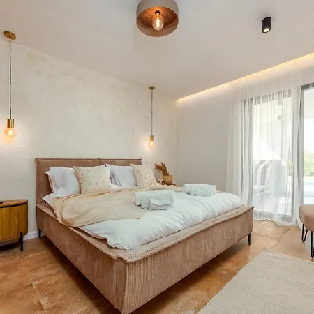 D Zadarvillas