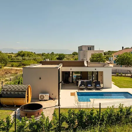 빌라 D Zadarvillas *